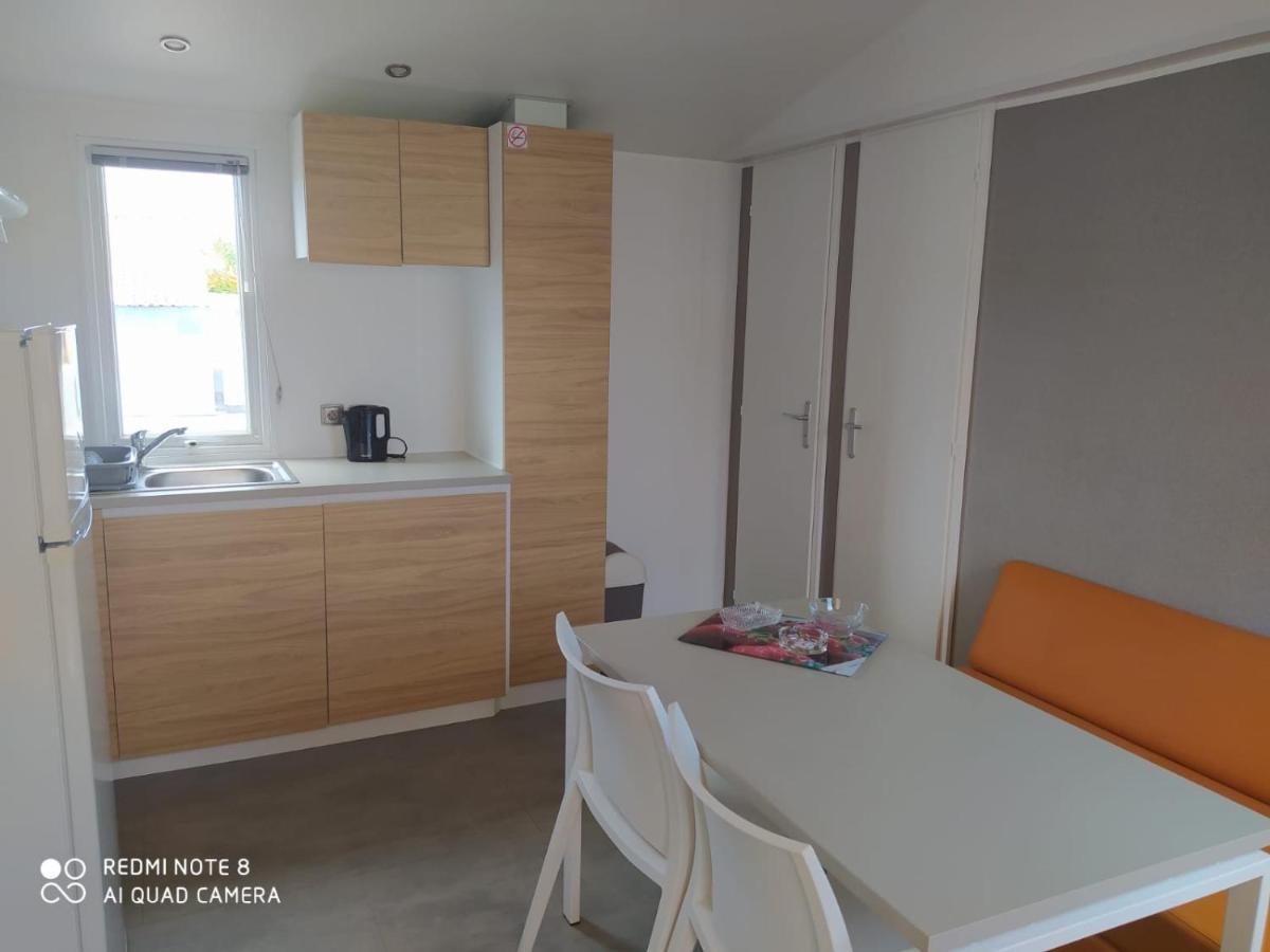 Mobile Homes By Kelair At Camping Sol A Go Go Saint-Hilaire-de-Riez Eksteriør bilde